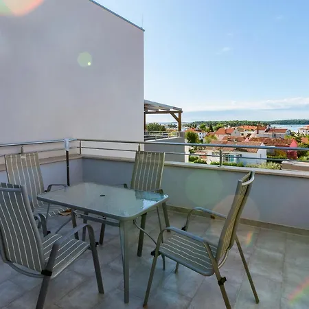 Marica - T2 & Ankica & Marabella Apartman *