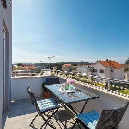 Marica - T2 & Ankica & Marabella Apartman