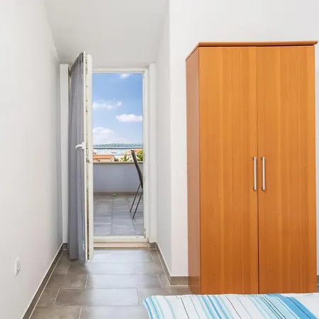 Marica - T2 & Ankica & Marabella Apartman