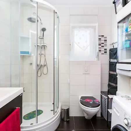 Marica - T2 & Ankica & Marabella Apartman Medulin