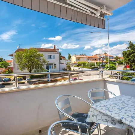 아파트 Marica - T2 & Ankica & Marabella 메덜린