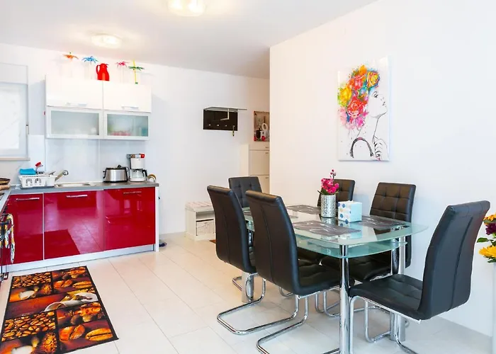 Marica - T2 & Ankica & Marabella 아파트 *